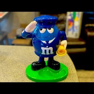 M&M dispenser